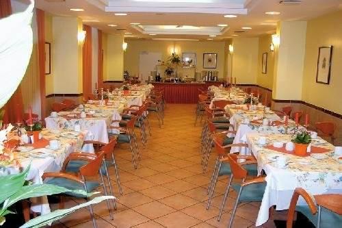 Hotel Mado Cologne Restaurant photo
